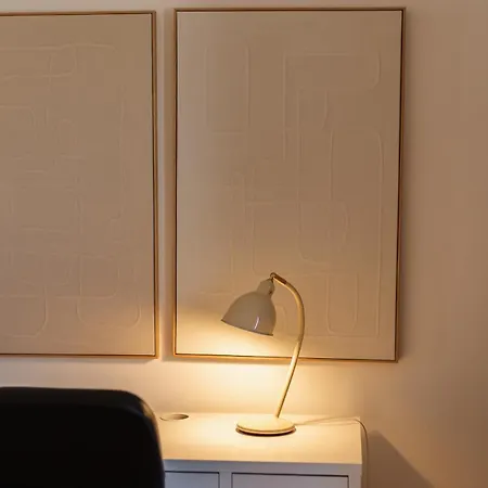 Bright Tailor Made Flat With Ac In Areeiro Διαμέρισμα Lisboa