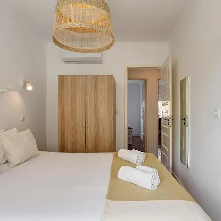 Διαμέρισμα Bright Tailor Made Flat With Ac In Areeiro