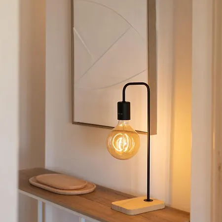 Bright Tailor Made Flat With Ac In Areeiro Apartmán *
