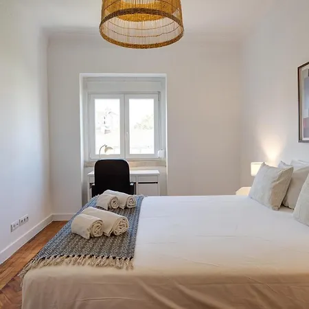 Apartmán Bright Tailor Made Flat With Ac In Areeiro Lisboa
