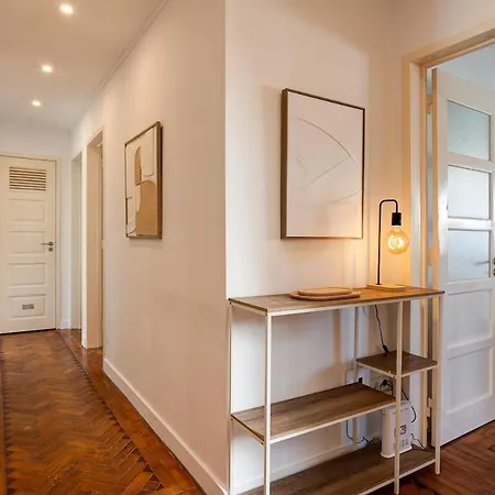 Apartmán Bright Tailor Made Flat With Ac In Areeiro Lisboa